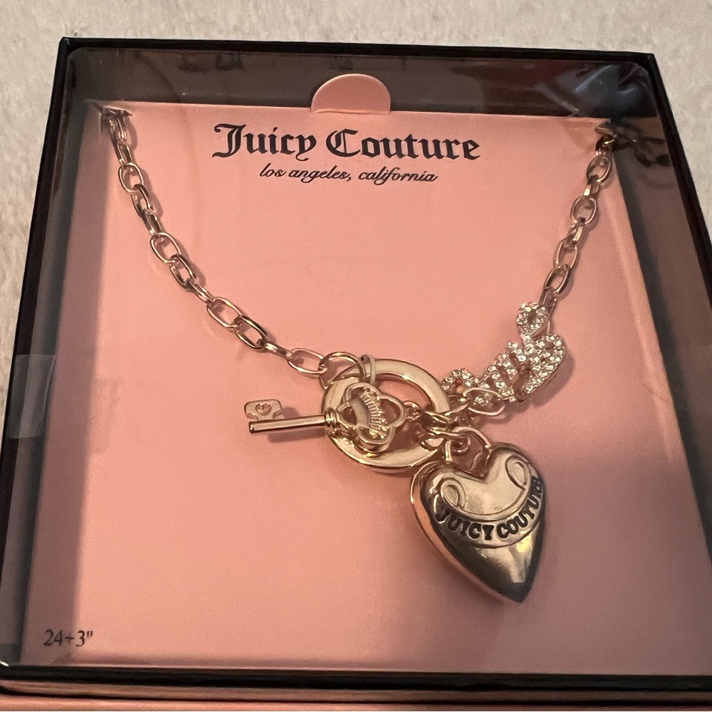 NIB JUICY COUTURE TOGGLE BRACELET